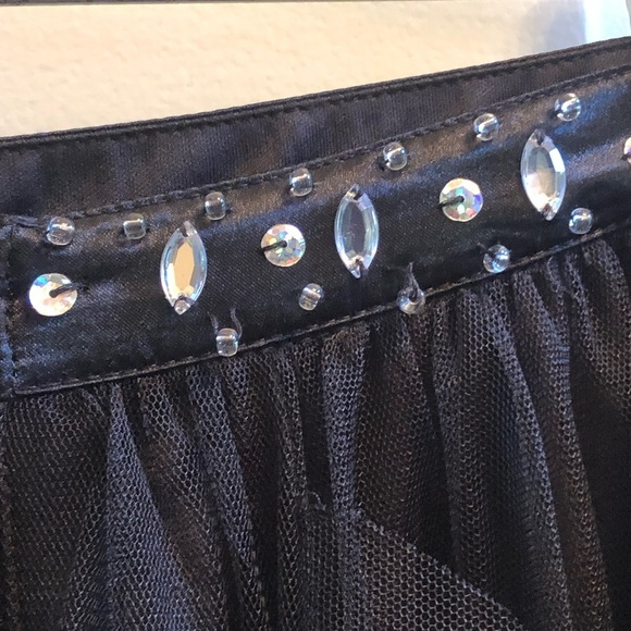 Beautiful Tulle Skirt with Rhinestone Waistband Size 9 Black - Picture 7 of 8